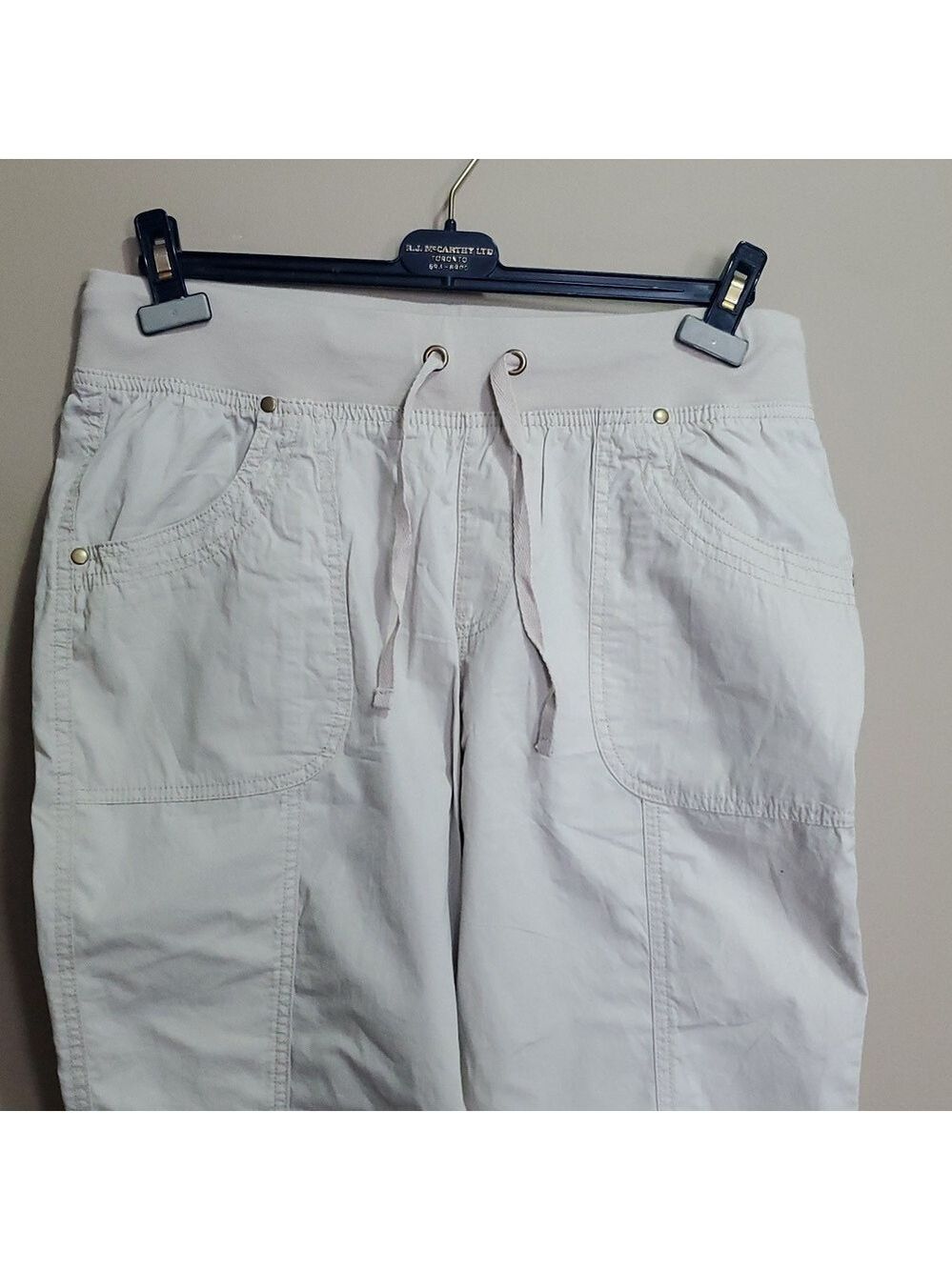 My Style Beige Casual Capris Shorts Size Large - Picture 2 of 6
